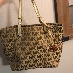 Michael Kors tote